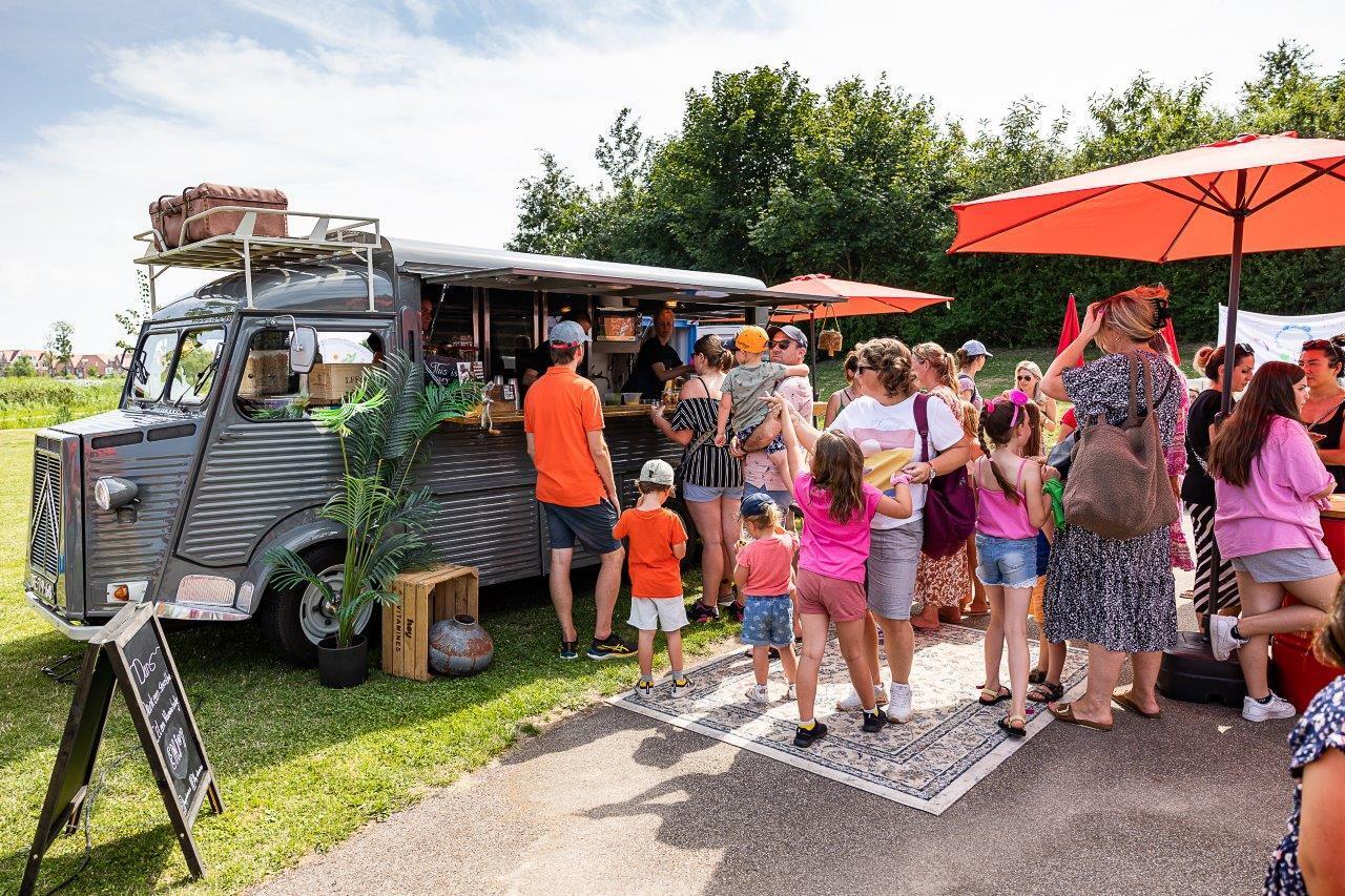 Dansend de zomer in - heerlijke smoothies in de foodtruck